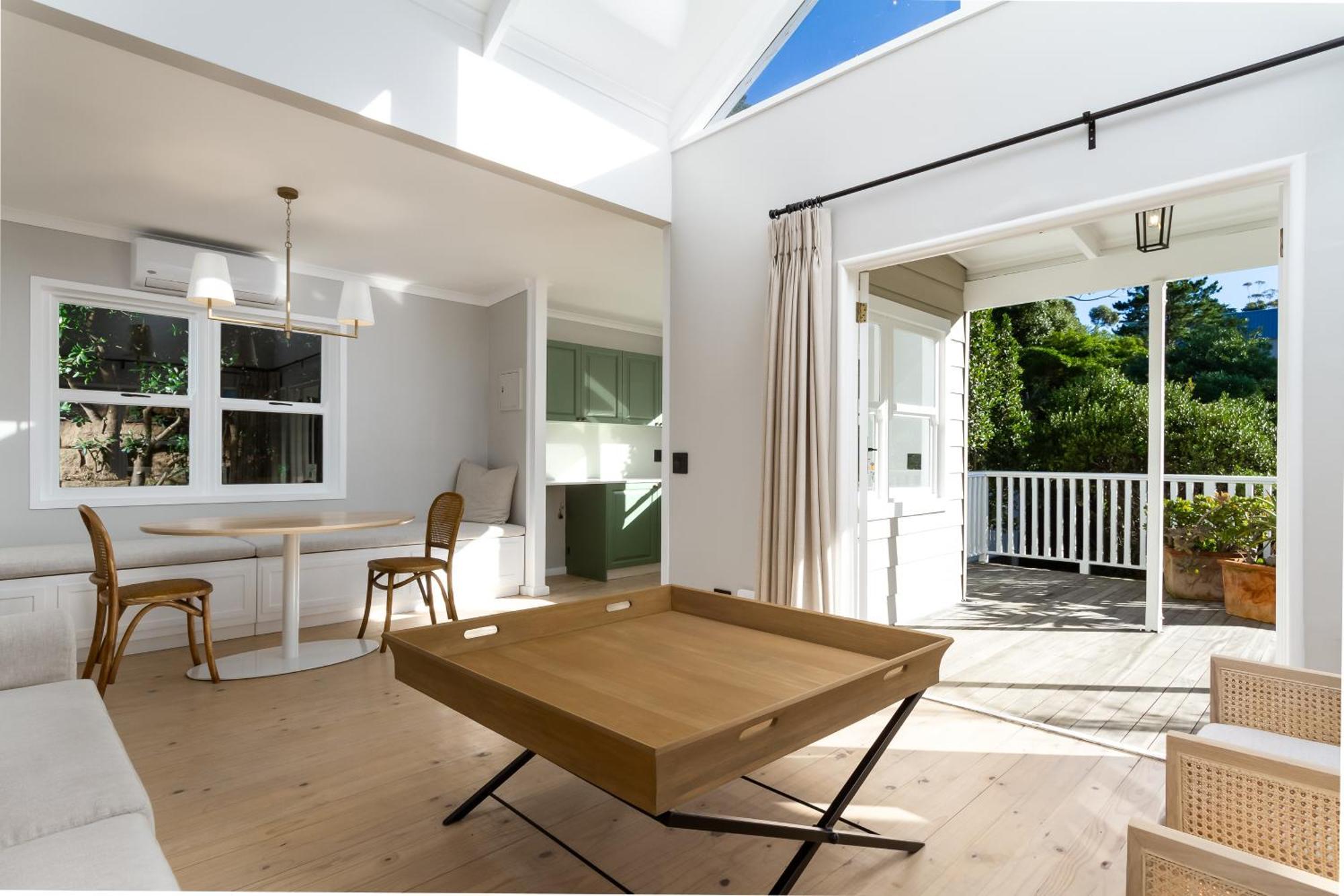 Apartment Bay Haven Collection - Treehouse *